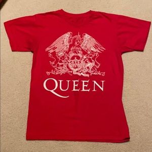 Queen red band t-shirt